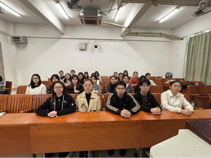 支部动态 | 青春铸魂跟党走，...